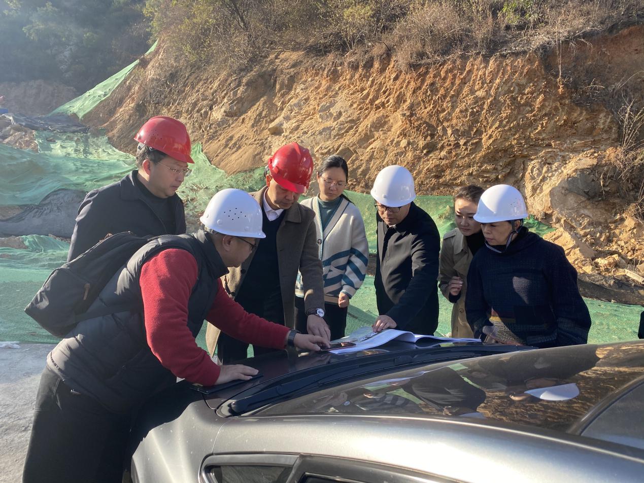 攀枝花市区领导赴国穗公司项目现场调研